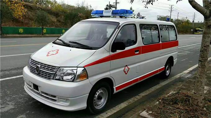 昂仁县丰田海狮救护车